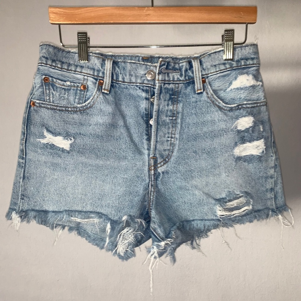 VINTAGE Levi 501 Shorts